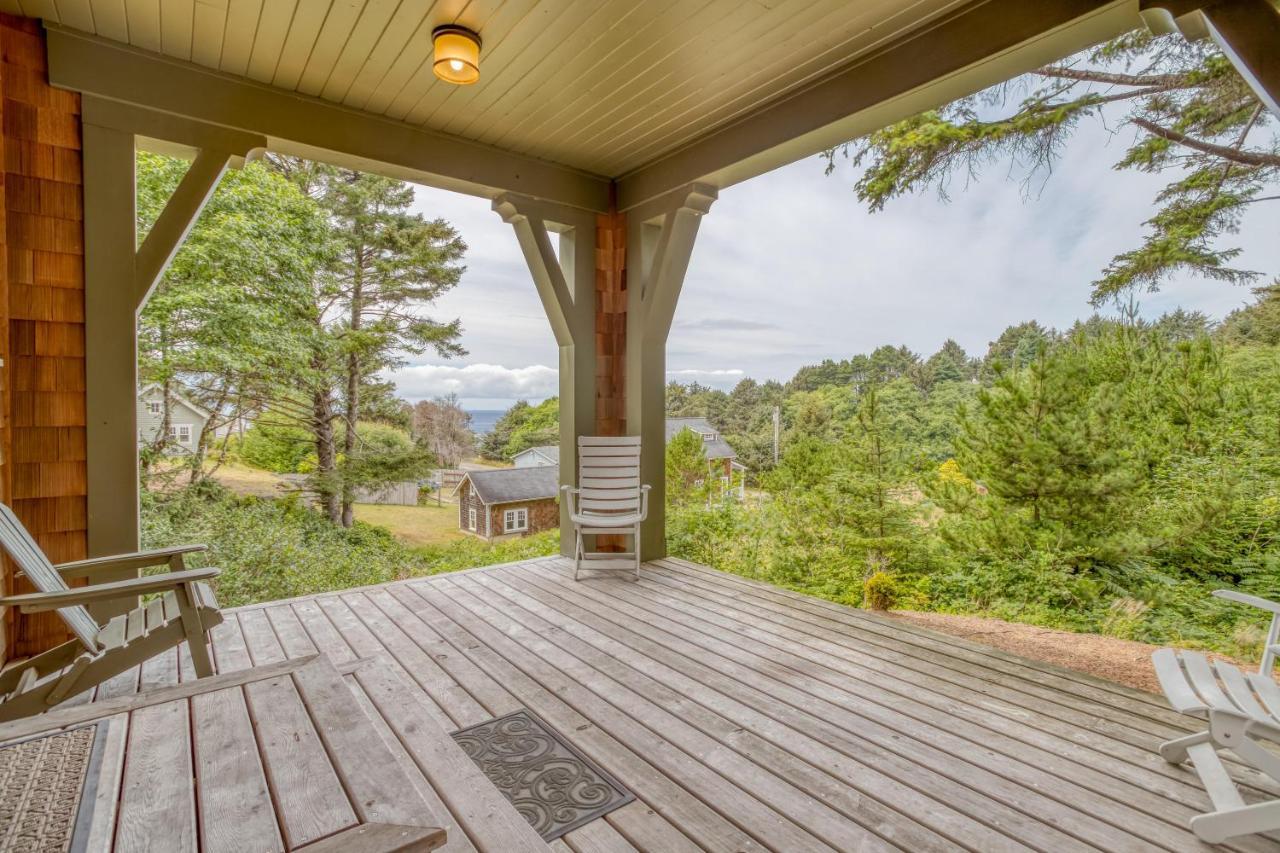 Cascade Cottage Lincoln City Exterior foto